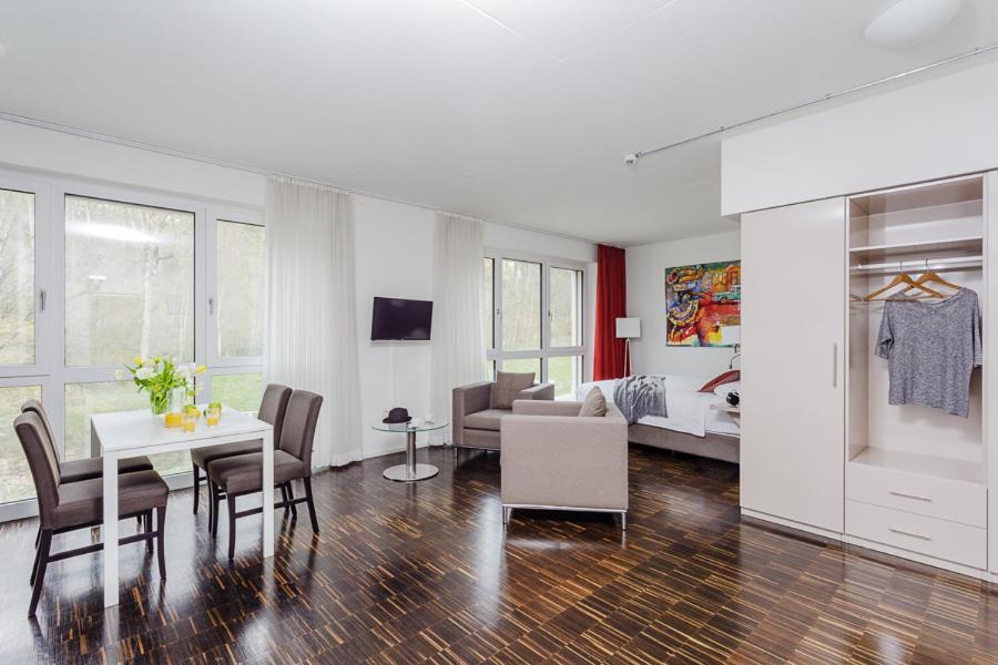 Swiss Star Home Illnau-Effretikon Ngoại thất bức ảnh